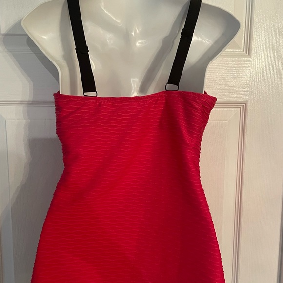 Brand new without tag Christina Tankini - Picture 3 of 5